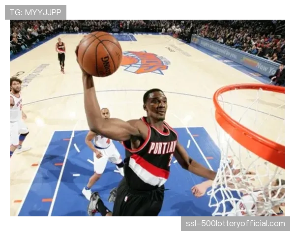 自由人签下澳大利亚中锋埃齐·马格贝戈，补强内线深度